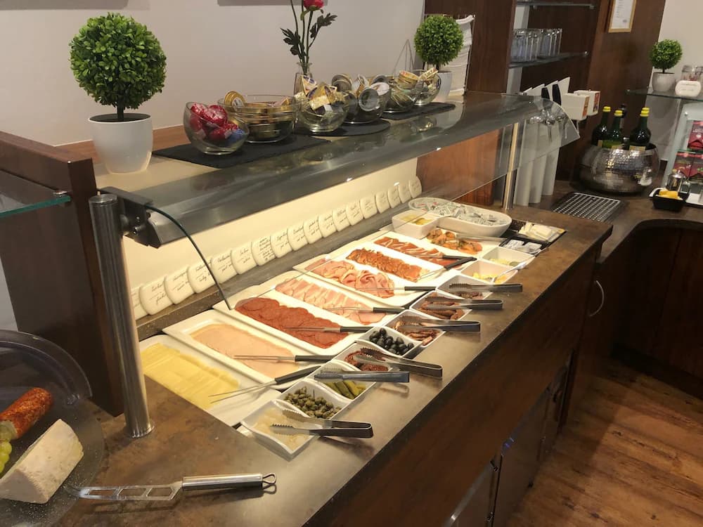 Breakfast buffet