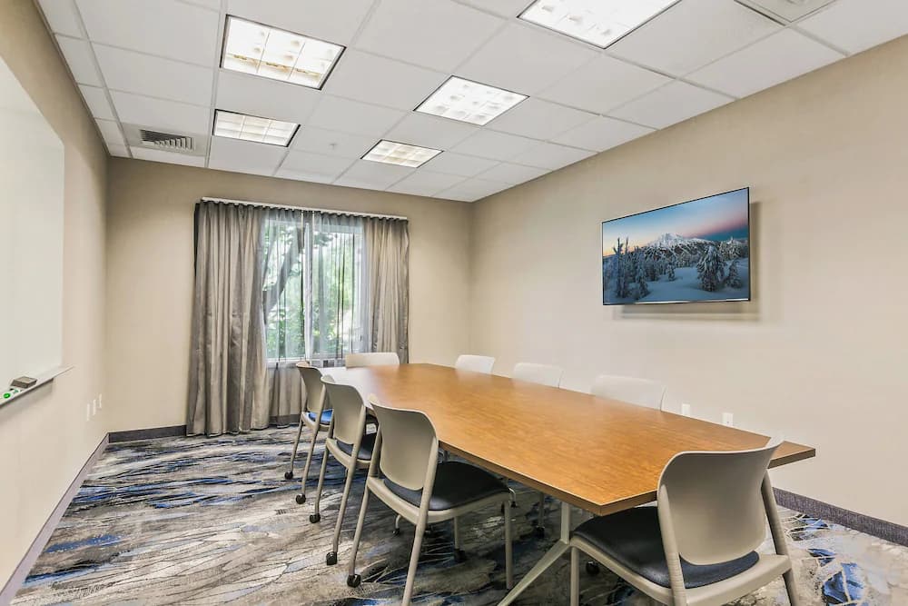 Meeting facility