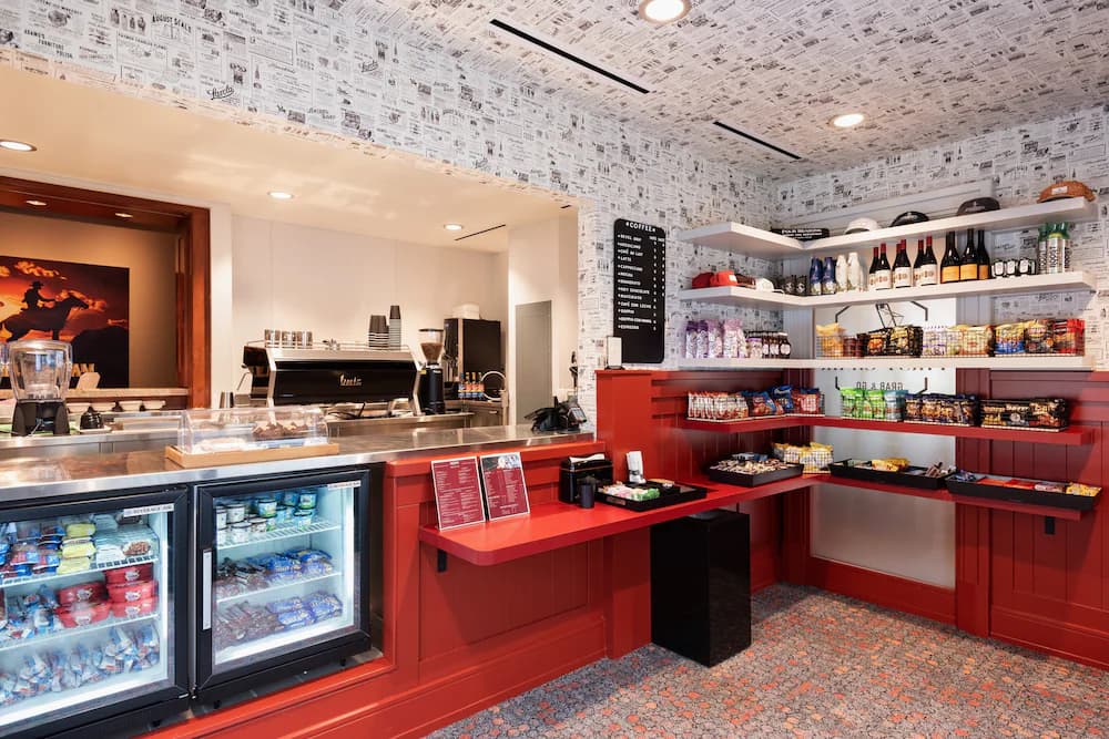 Snack bar