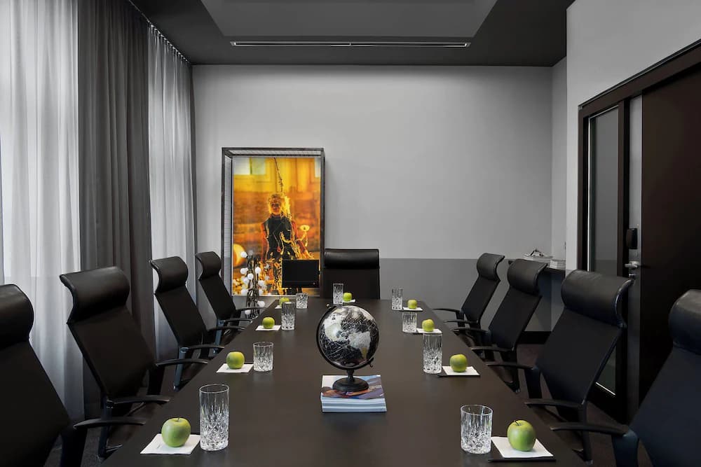 Meeting facility