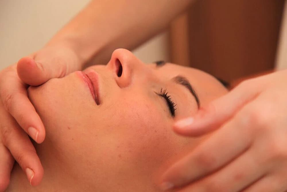 Facial