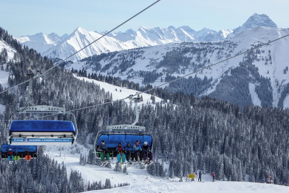 Snow and ski sports