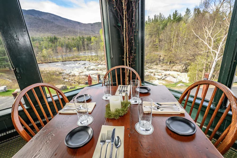 Couples dining