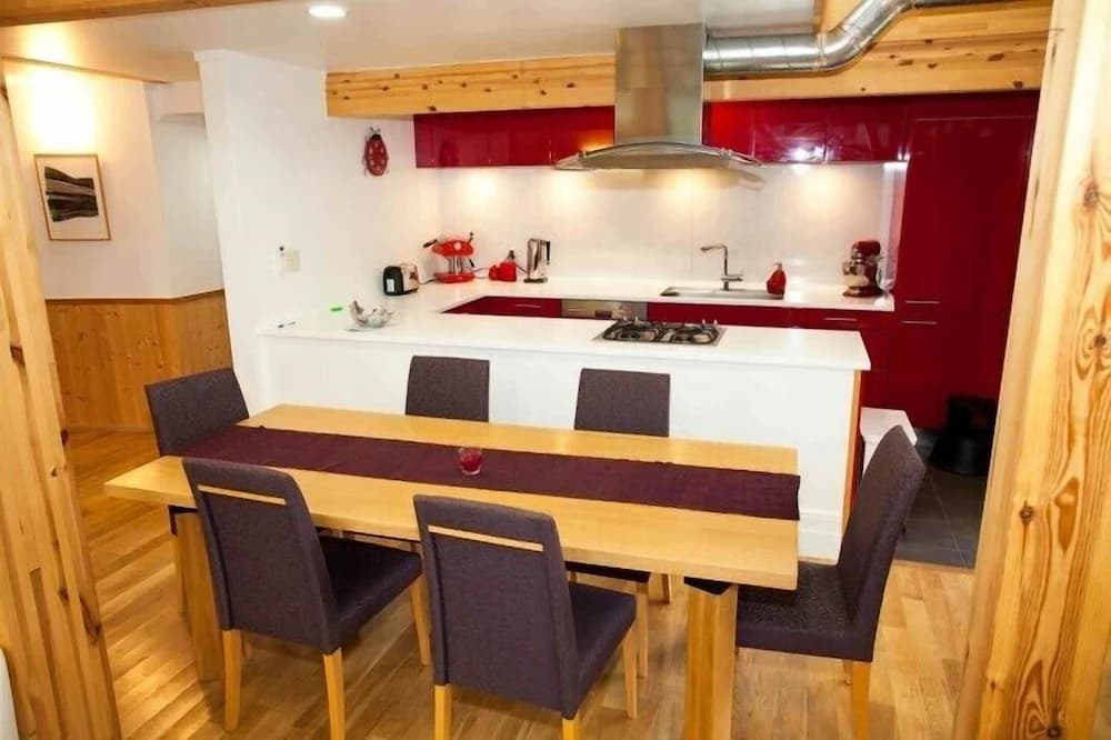 In-room dining