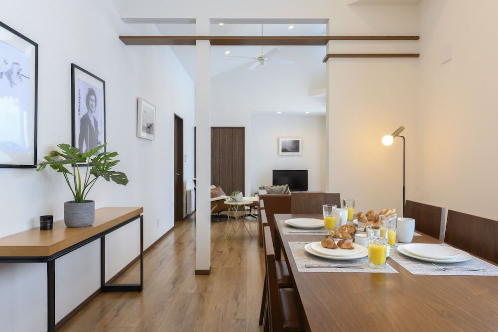 In-room dining