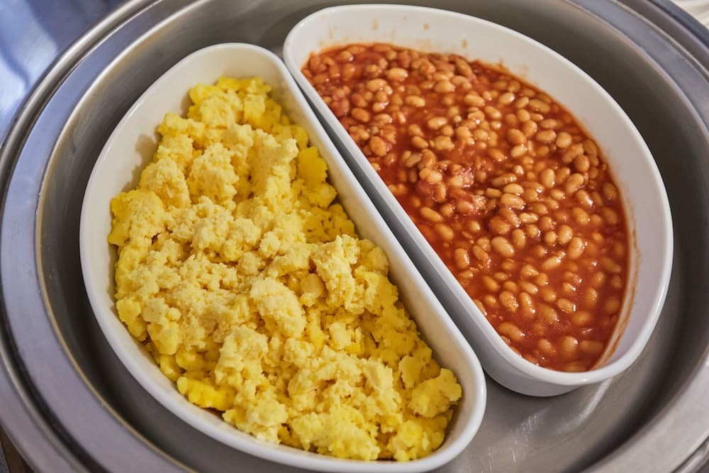 Breakfast buffet