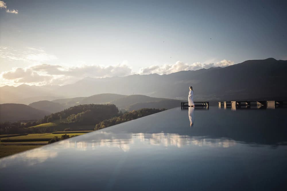 Rooftop pool