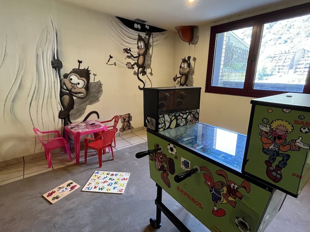 Children's play area - indoor