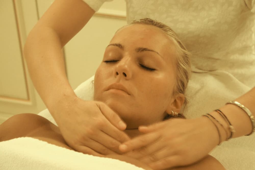 Facial
