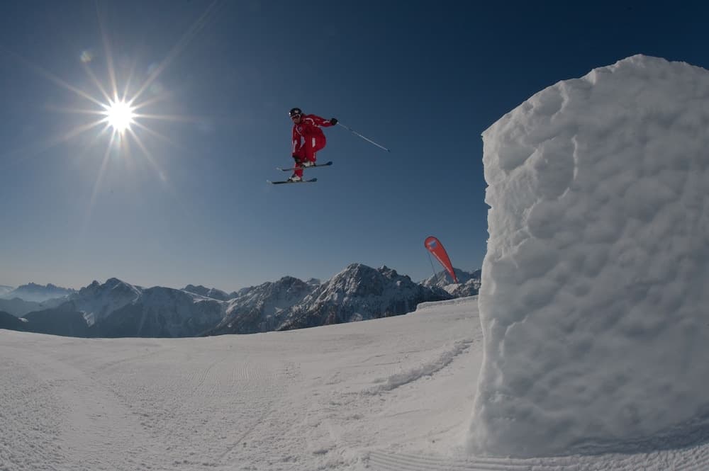 Snow and ski sports