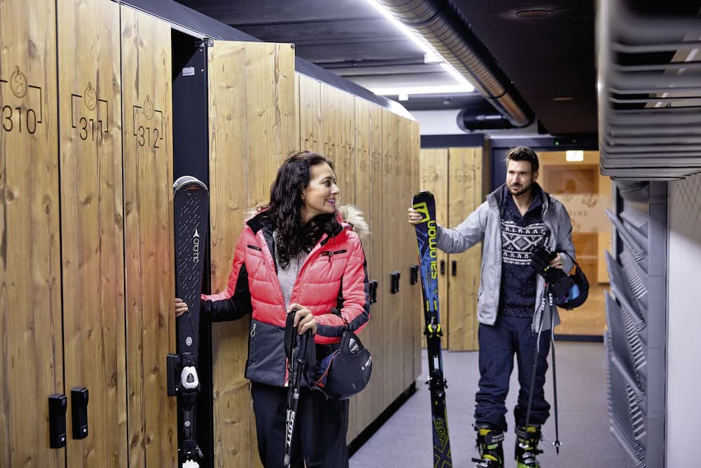 Snow and ski sports