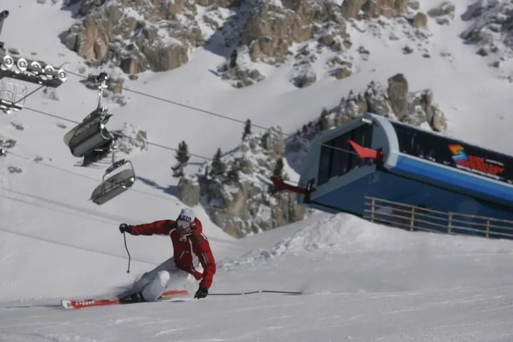 Snow and ski sports
