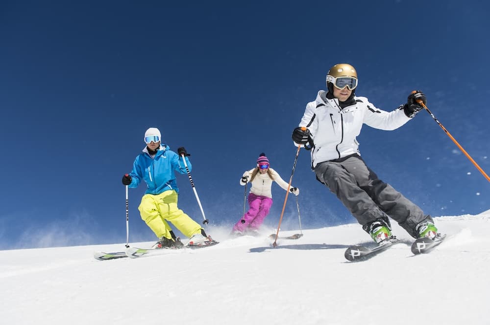Snow and ski sports