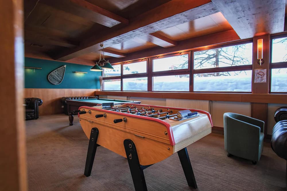 Game room