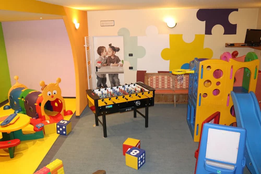 Children's play area - indoor
