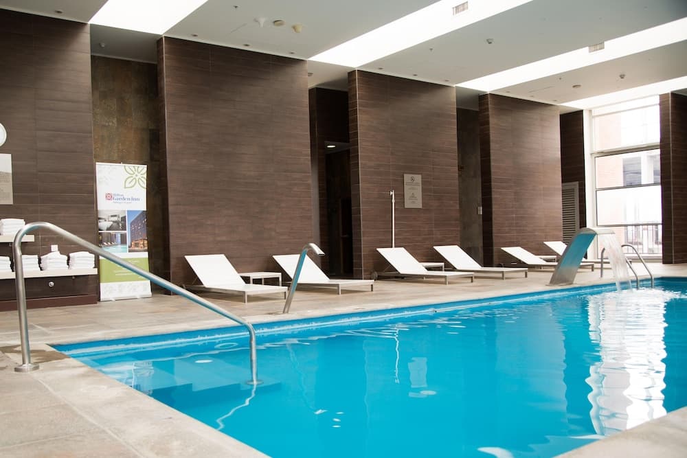 Private pool