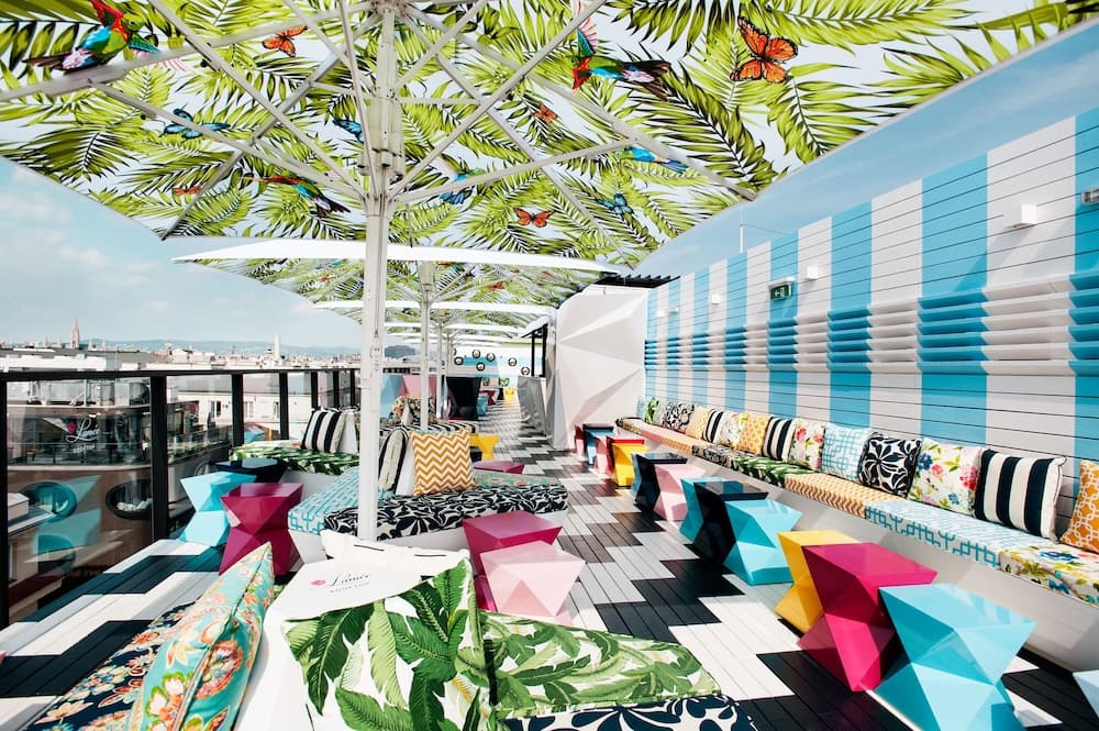 Primary image