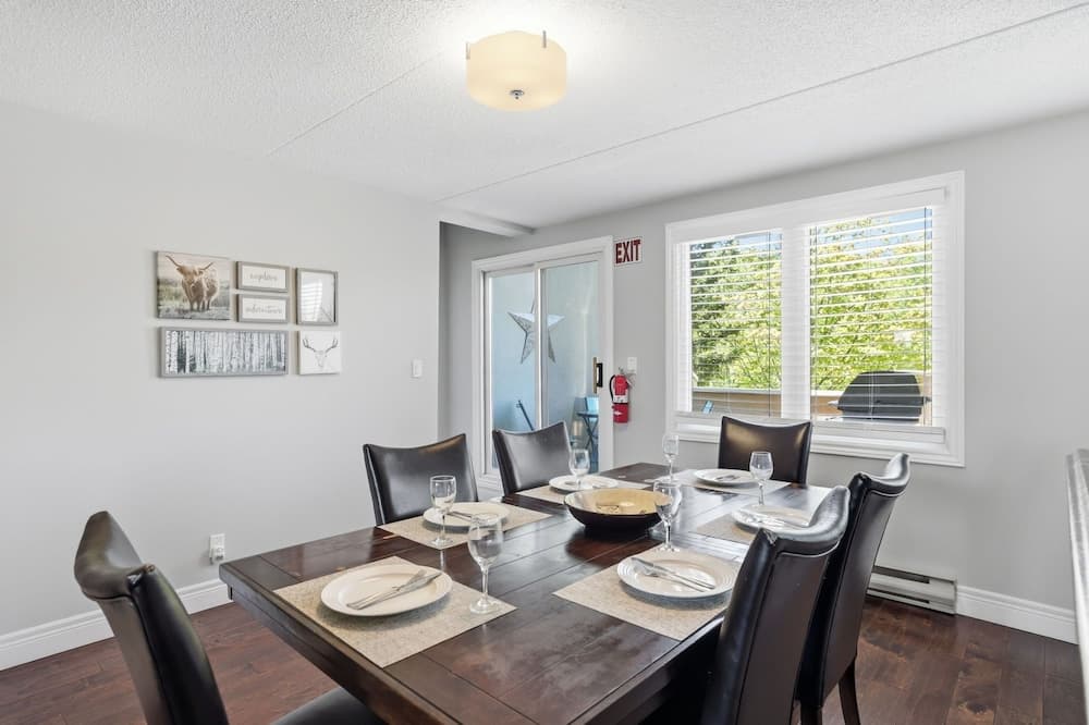 In-room dining
