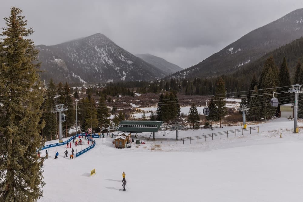 Snow and ski sports