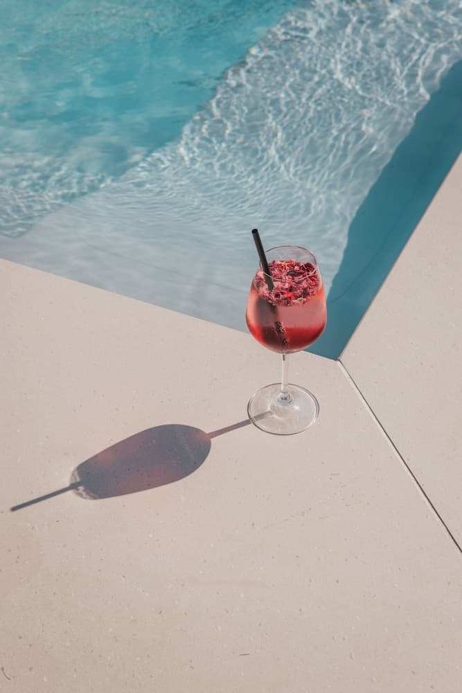 Poolside bar