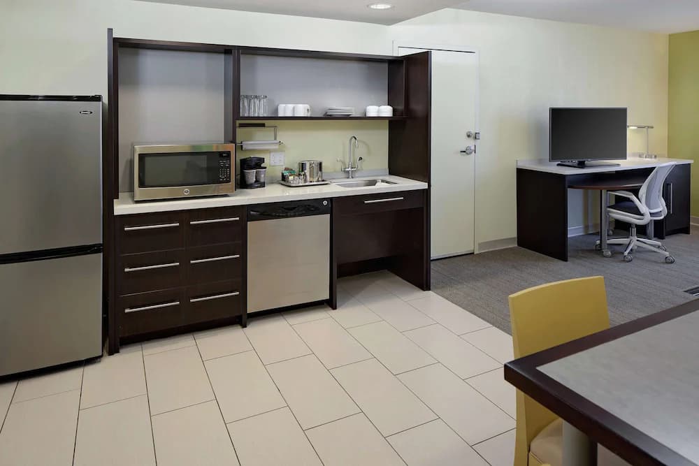 Private kitchenette