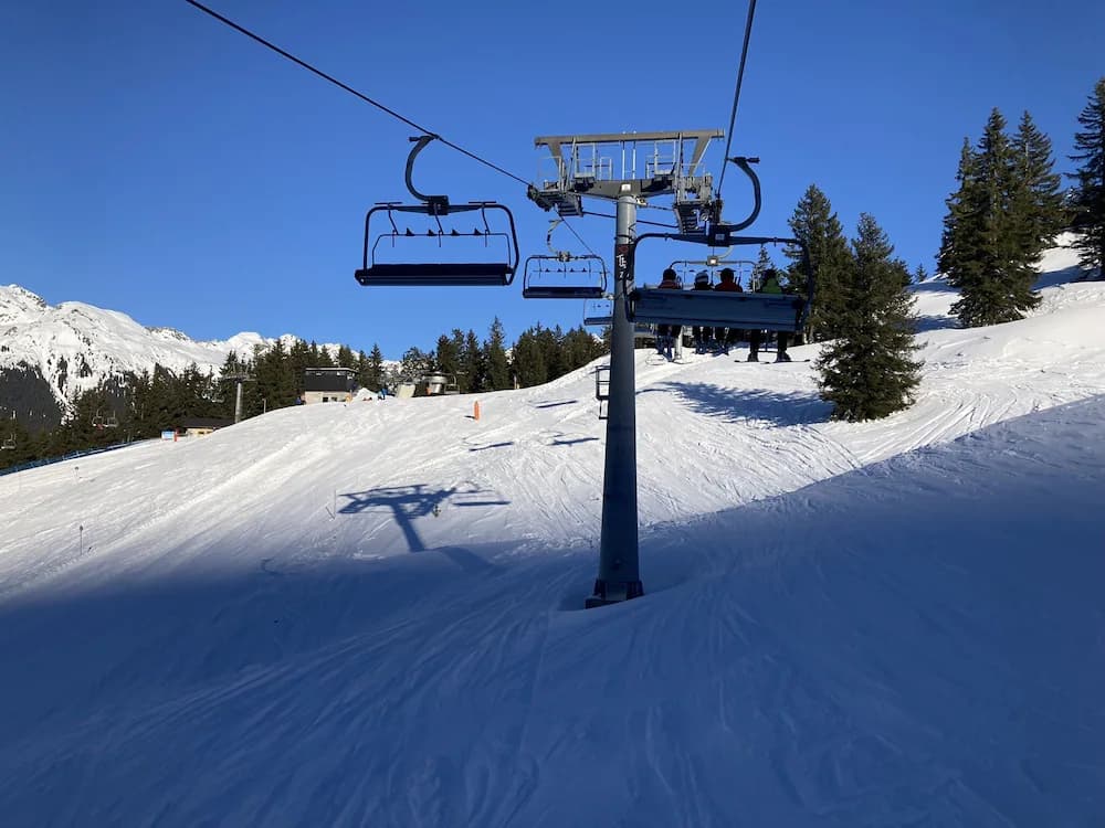 Snow and ski sports