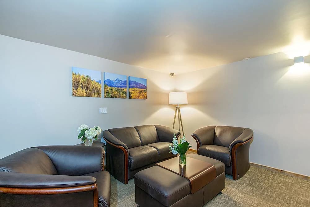 Lobby sitting area