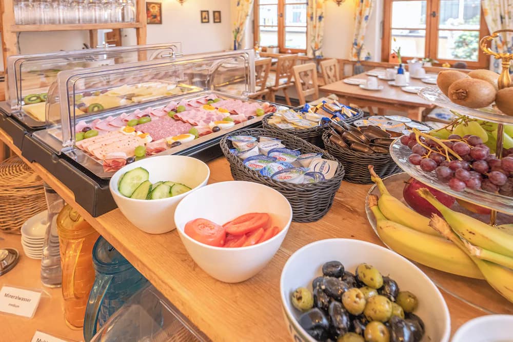Breakfast buffet